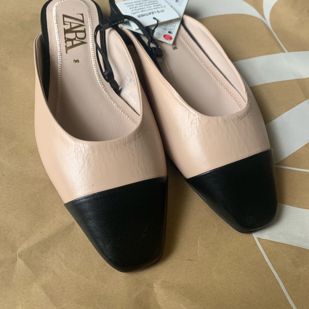 BNWT ZARA LEATHER FLATS SLIP ONS 35 5